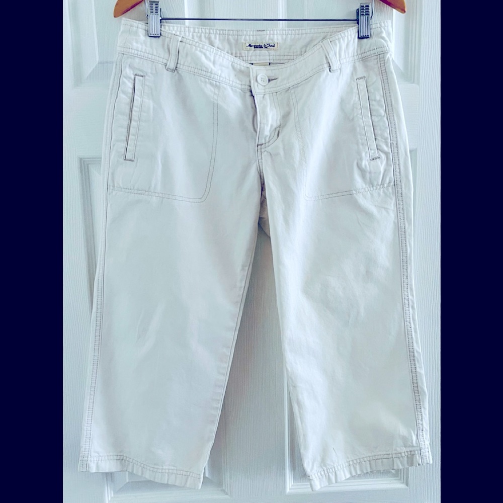 Abercrombie & Fitch Women’s Cargo Long Shorts - Size 10
